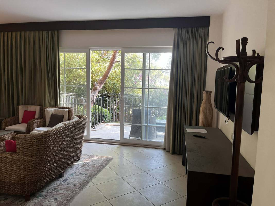 Marmaris'teki otelde çatışmanın izleri ilk günkü gibi! Erdoğan 15 Temmuz darbe girişimi sırasında konaklamıştı - Resim: 7